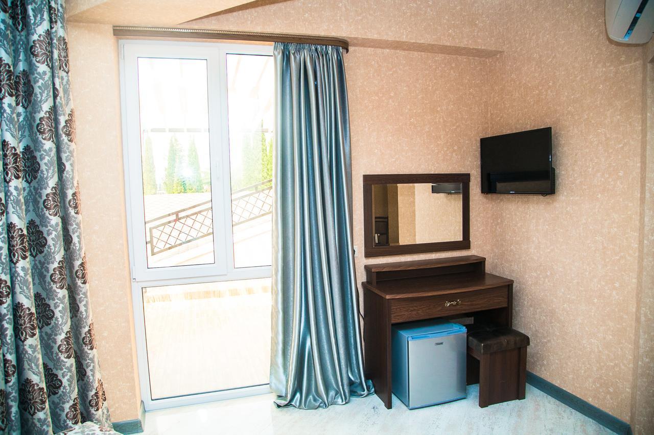 Gega Hotel Gagra Exterior foto