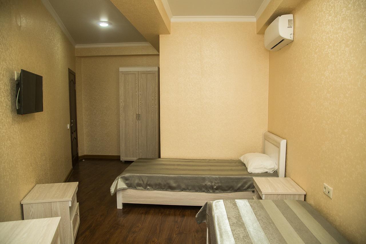 Gega Hotel Gagra Exterior foto