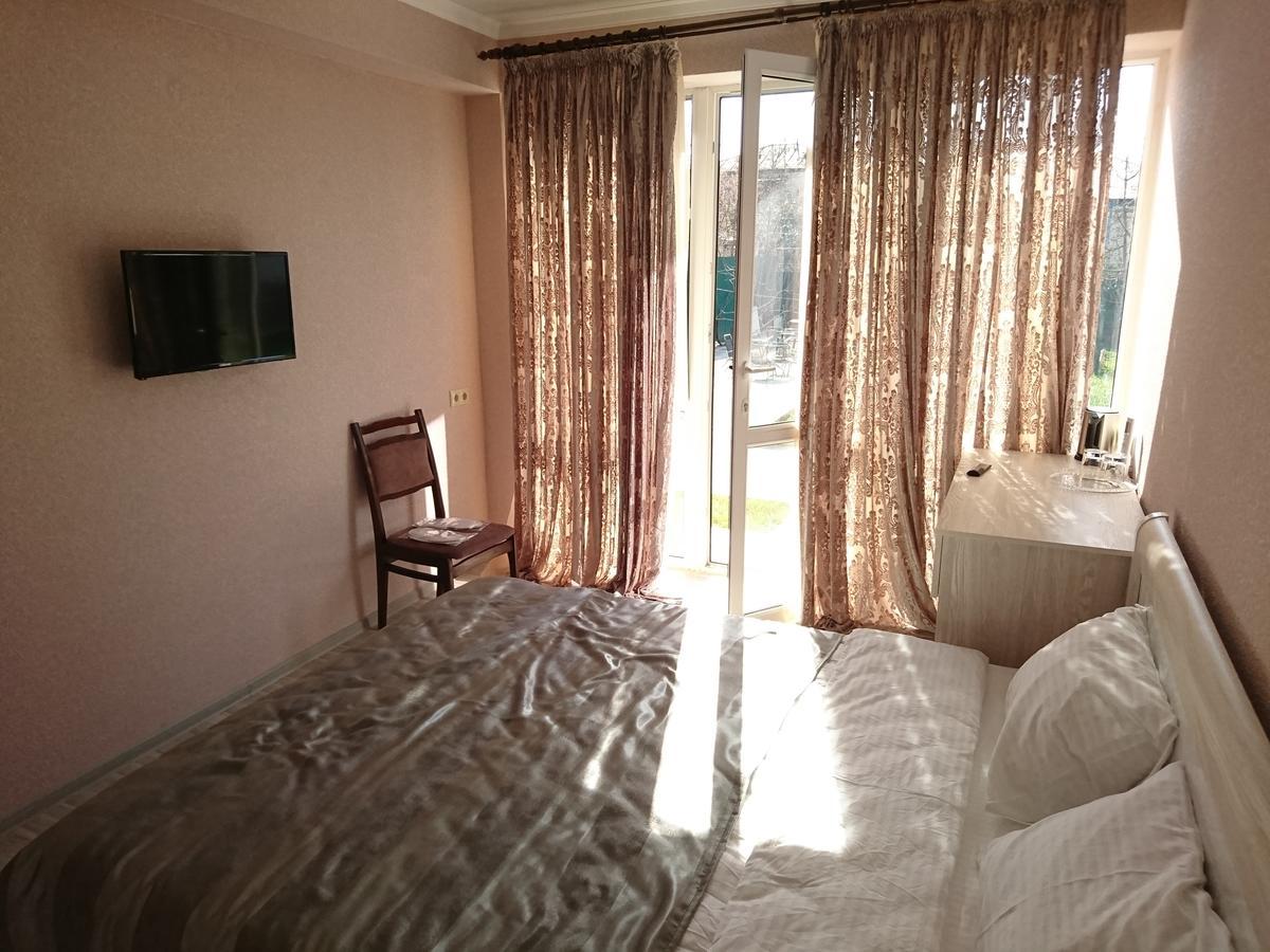 Gega Hotel Gagra Exterior foto